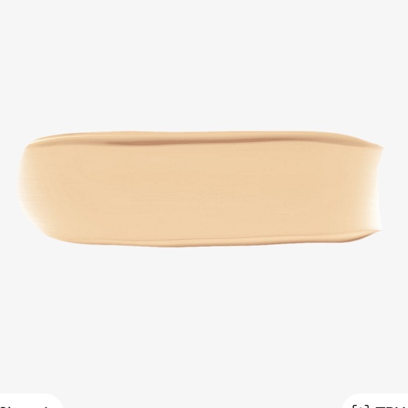 L’Oreal Infalliable Foundation- 425 Linen - Picture 2 of 4